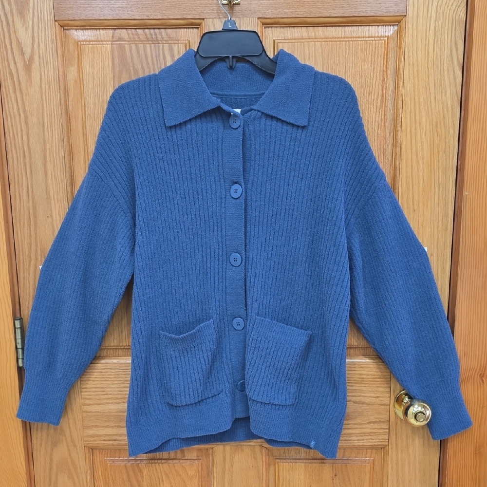 UGG Junipher Cardigan Lite in the color Desert Blue, M, NWT - Picture 3 of 16
